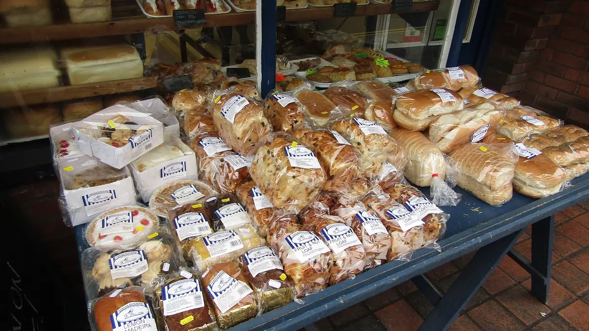 Greggs – bakery in Longport, Burslem